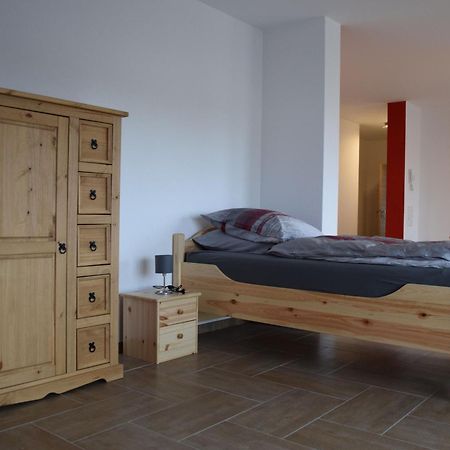 Hunsruecker-Fewo - Die Erlebnishuette - 2 Ferienwohnungen Im Hunsrueck In Unzenberg Gobenhausen 客房 照片